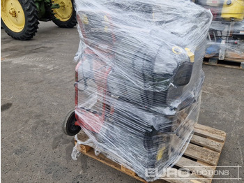 Matériel de chantier Paving Breaker with Trolley (2 of), Generator, Vacuum Cleaner (3 of): photos 3