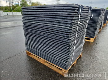 Matériel de chantier Unused Pallet of Plastic Connectable Road Plates, 1200x800x28mm, 22kg per Plate (35 of): photos 2 Matériel de chantier Unused Pallet of Plastic Connectable Road Plates, 1200x800x28mm, 22kg per Plate (35 of): photos 2
