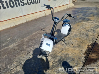 Équipement de garage Unused City coco Electric Scooter / Scooter Eléctrico: photos 1