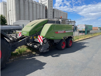 Presse à balles cubiques FENDT