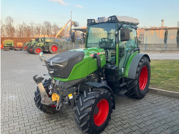 Tracteur agricole FENDT 211 P Vario