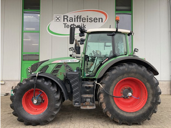 Tracteur agricole FENDT 722 Vario