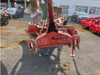 Charrue Kverneland EG 100/300/77RH: photos 5 Charrue Kverneland EG 100/300/77RH: photos 5