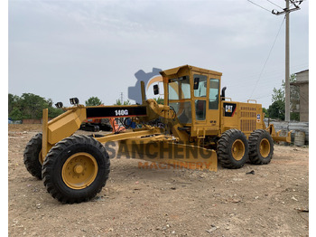 Niveleuse CATERPILLAR 140G: photos 2