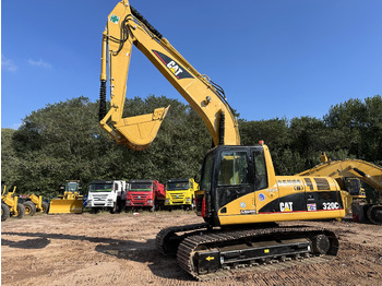 CATERPILLAR 320C - crédit-bail CATERPILLAR 320C: photos 2