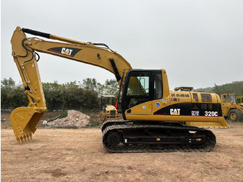 CATERPILLAR 320CL - crédit-bail CATERPILLAR 320CL: photos 1