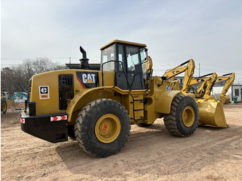 Chargeuse sur pneus CATERPILLAR 966H