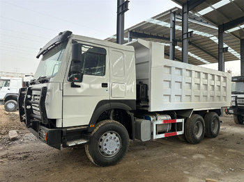 Camion benne SINOTRUK HOWO