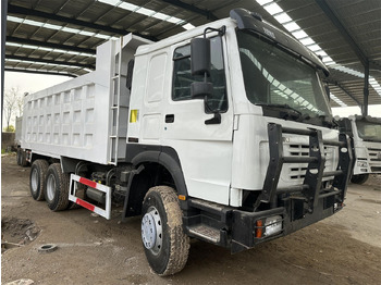 Camion benne SINOTRUK HOWO