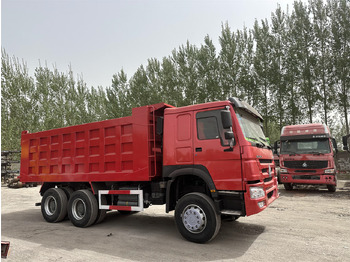 Camion benne SINOTRUK HOWO