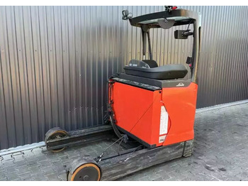 Chariot à mât rétractable LINDE R
