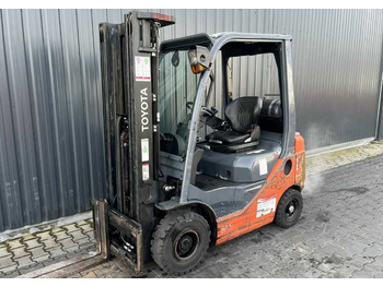 Chariot élévateur à gaz TOYOTA FGF 18