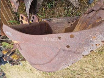 Godet Case 988: photos 2
