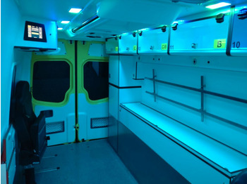 Ambulance Mercedes-Benz Sprinter ITW RTW 519  2x on Stock: photos 5