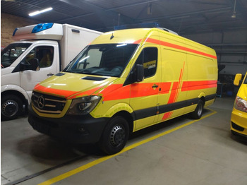 Ambulance Mercedes-Benz Sprinter ITW RTW 519  2x on Stock: photos 3