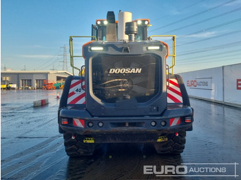Chargeuse sur pneus DOOSAN DL 320-7: photos 4
