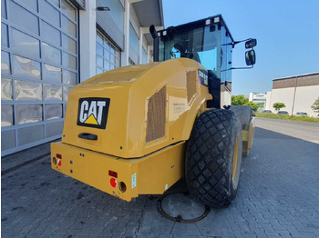 Compacteur à pieds de mouton/ Monocylindre CAT CS66B Walzenzug / 2017 / nur 630h! / Klima: photos 3