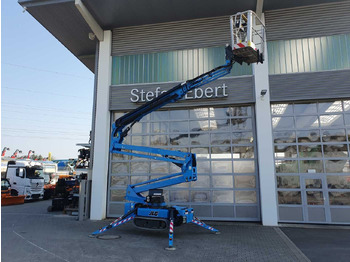 Camion avec nacelle JLG