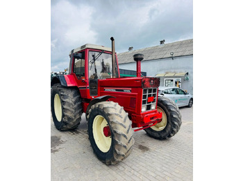 Tracteur agricole CASE IH 1255XL
