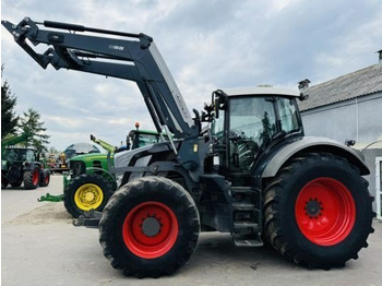 Tracteur agricole FENDT 828 Vario