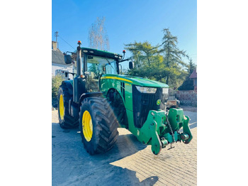 John Deere 8260R - crédit-bail John Deere 8260R: photos 3