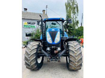 Tracteur agricole NEW HOLLAND T7.210
