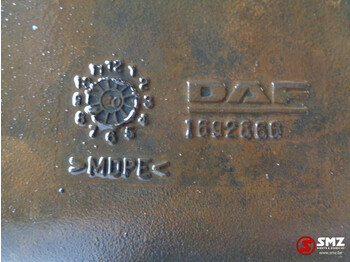 Préparation du carburant pour Camion DAF Occ AdBlue tank daf xf 105: photos 5