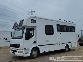 Camion bétaillère DAF LF 45 150