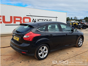 Voiture 2011 Ford Focus: photos 5