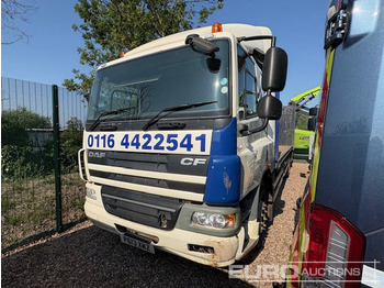 Camion plateau DAF 75