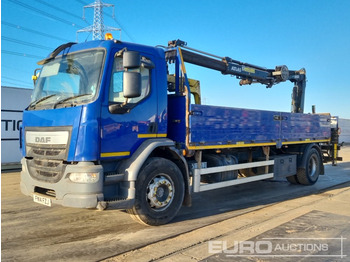 Camion plateau DAF LF 220