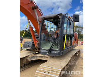 Pelle sur chenille HITACHI ZX130LCN-7
