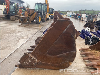 Godet 54" Digging Bucket (Spares): photos 2 Godet 54" Digging Bucket (Spares): photos 2