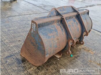 Godet 68" Loading Bucket to suit Telehandler: photos 3