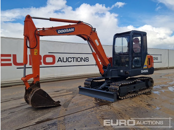 Mini pelle DOOSAN DH55-V