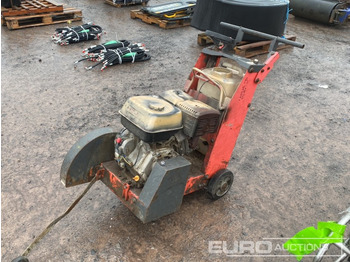 Travaux routiers HUSQVARNA