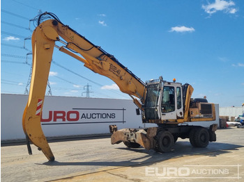 Pelle sur pneus LIEBHERR A 924