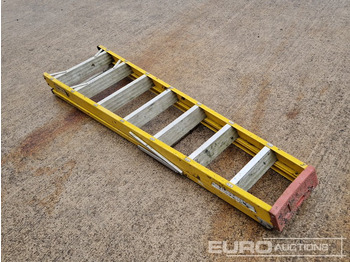 Matériel de chantier Lyte 8 Tread Fibreglass Step Ladder: photos 3