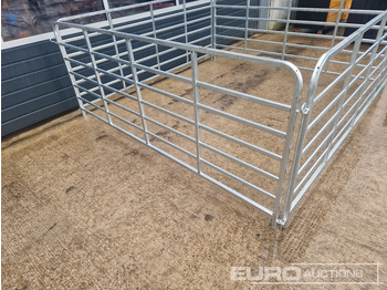 Machine agricole Unused 8' Galvanised Sheep Hurdle (4 of): photos 3 Machine agricole Unused 8' Galvanised Sheep Hurdle (4 of): photos 3