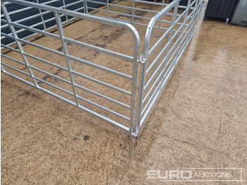 Machine agricole Unused 8' Galvanised Sheep Hurdle (4 of): photos 4 Machine agricole Unused 8' Galvanised Sheep Hurdle (4 of): photos 4