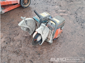 Travaux routiers HUSQVARNA