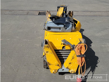 Mini pelle Remote Controlled Excavator, Rubber Tracks, Piped, Stabilisers: photos 4