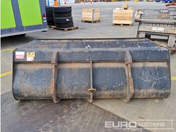 Godet Strimech 92" Loading Bucket to suit Telehandler: photos 4 Godet Strimech 92" Loading Bucket to suit Telehandler: photos 4