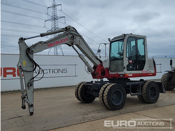 Pelle sur pneus TAKEUCHI TB175