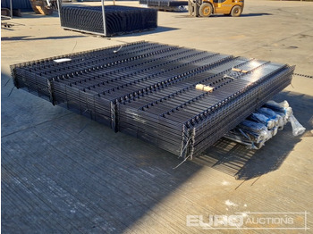 Matériel de chantier Unused Galvanised & Powder Coated Heavy Duty (5mm) Wire Mesh Fencing, 25 x H2.4m x W2.2m Panels, 26 x 60mm x 60mm x3m Posts, with Fittings (Black): photos 3