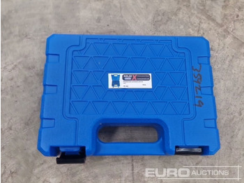 Matériel de chantier Unused Solid X 11 Pc Universal Joint Conversion Set: photos 5