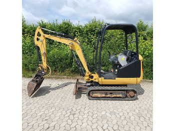 Mini pelle Caterpillar 301.7 D: photos 2