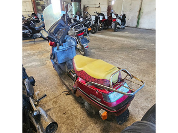 Motocyclette Honda 250 Spacy: photos 4