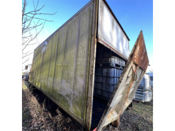 Camion fourgon Renault 220: photos 5