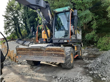 Pelle sur pneus Volvo EW 160E: photos 3